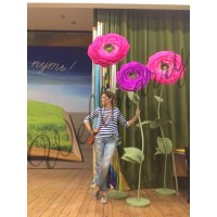 Ростовой цветок из бумаги "Ранункулюс сиреневый"